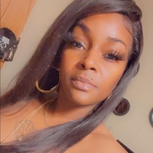 Meet your Posher, Andrea